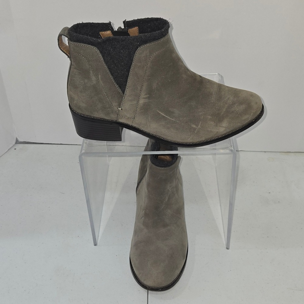 Vionic Joslyn Weather Resistant Grey Suede Ankle Boots Womens 9 Heel booties